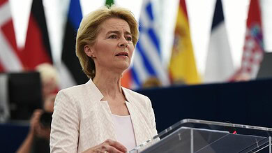 أورسولا فون دير ليين