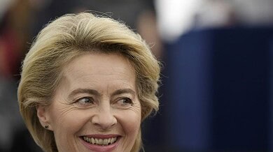 أورسولا فون دير لايين