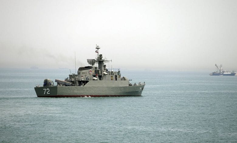 سفينة حربية ايرانية