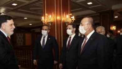 السراج في زيارة غامضة إلى تركيا