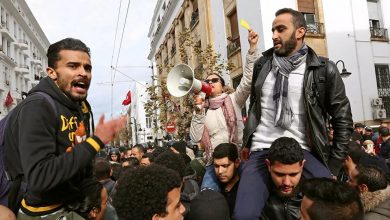 احتجاجات في تونس بسبب وفاة طبيب