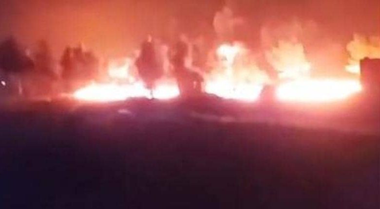 المقاتلات الروسية تقصف قافلة نفط مهرّب في طريقها إلى تركيا