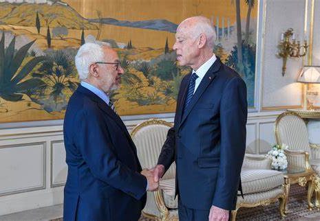 l'initiative de Ghannouchi