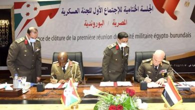 مصر توقع اتفاقاً للتعاون العسكري مع بورندي