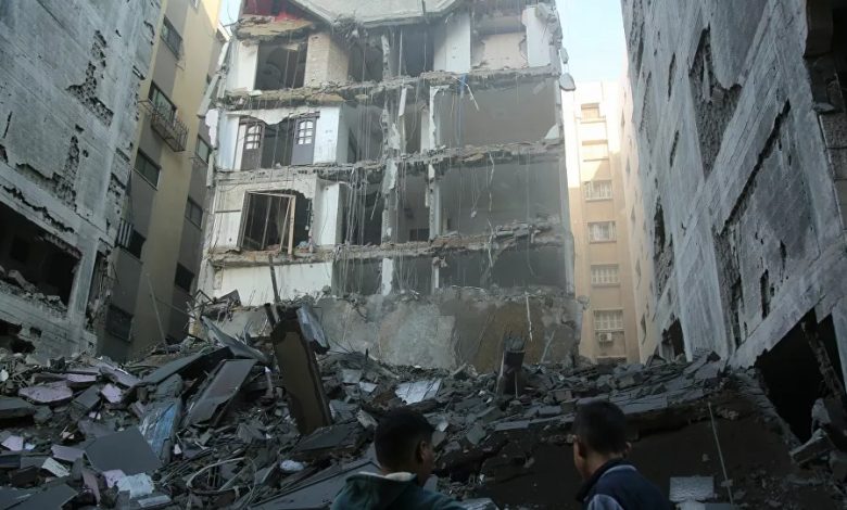 Israël raids destructeurs