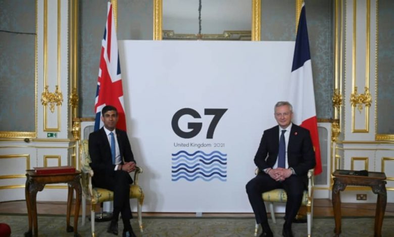 G7