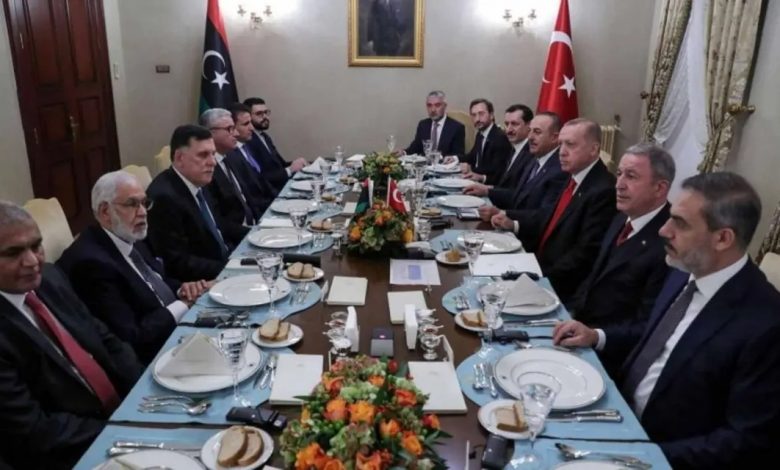 Les entreprises turques demandent à la Libye de payer près d'un milliard de dollars
