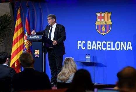 FC Barcelone Joan Laporta