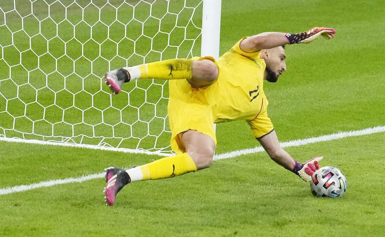 PSG Gianluigi Donnarumma