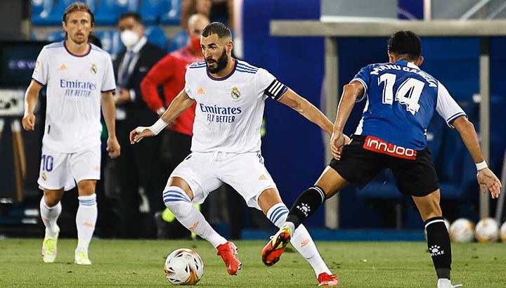 Football : Le Real s'impose à Alavés et reprend la tête à la