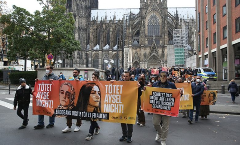 تظاهرات في عدة بلدان أوروبية