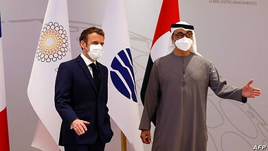 ولي عهد أبو ظبي والرئيس الفرنسي