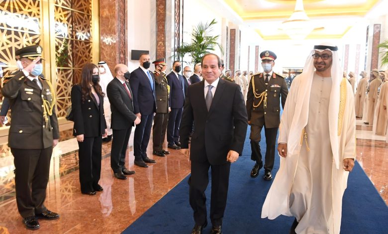 الرئيس المصري وولي عهد أبو ظبي