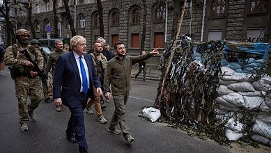 جونسون وزيلينسكي