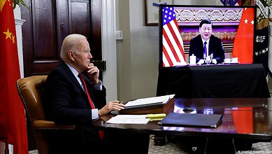 لتجنب الصراع المفتوح... بايدن يجري اتصاله الخامس بالرئيس الصيني
