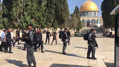 المتطرفون اليهود يواصلون اقتحامات المسجد الأقصى