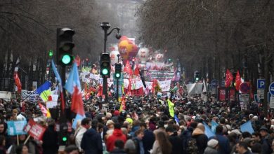 احتجاجات في فرنسا وألمانيا
