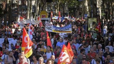 موجة واسعة من الاحتجاجات والإضرابات ضد الغلاء تجتاح البلدان الأوروبية