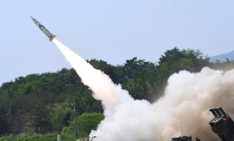رداً على بيونغ يانغ... الجيشان الكوري الجنوبي والأميركي يطلقان 4 صواريخ باليستية على أهداف في البحر