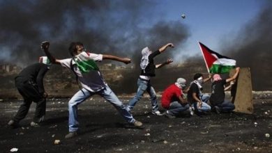 الفلسطينيون ينتفضون ضد جرائم الاحتلال الإسرائيلي