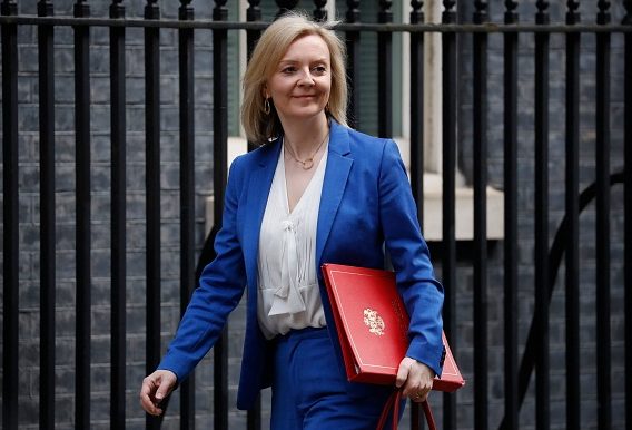 Des agents russes piratent le téléphone de Liz Truss