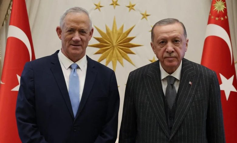 غانتس مع أردوغان