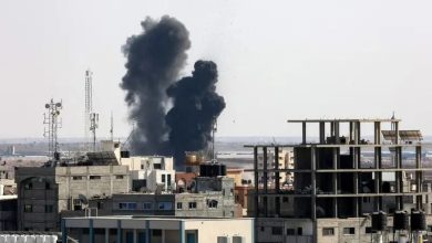 إسرائيل تشن غارات عنيفة على قطاع غزة