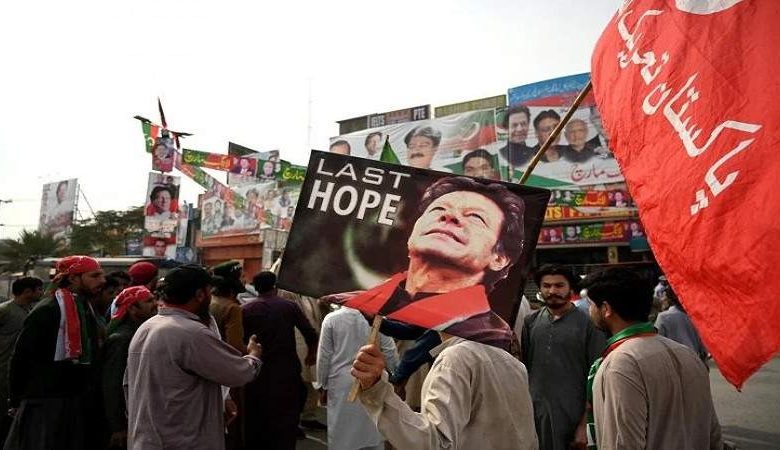 حركة الإنصاف الباكستانية تعتبر التحقيقات في محاولة اغتيال عمران خان "غير شفافة وغير عادلة"