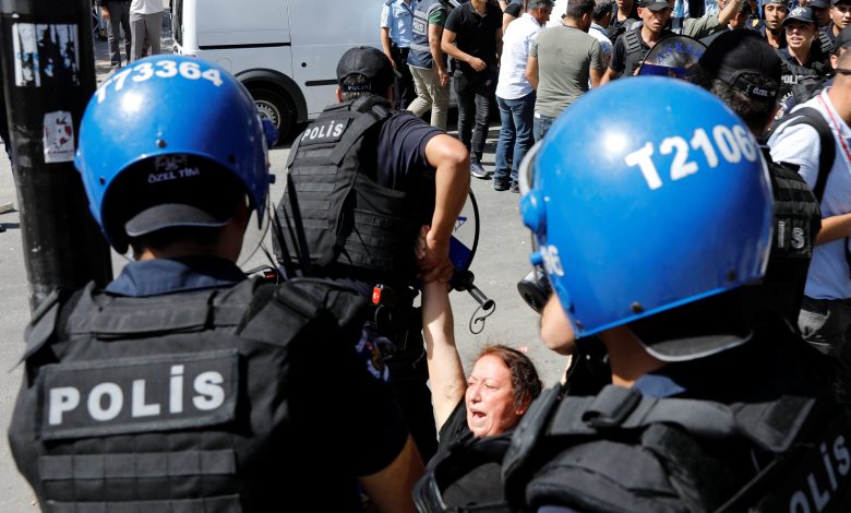 النظام التركي يخضع مليوني مواطن للتحقيق بمزاعم "الإرهاب"
