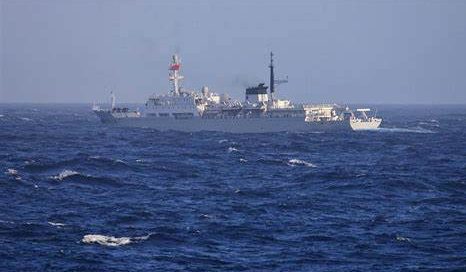 La Russie et la Chine exercices navals