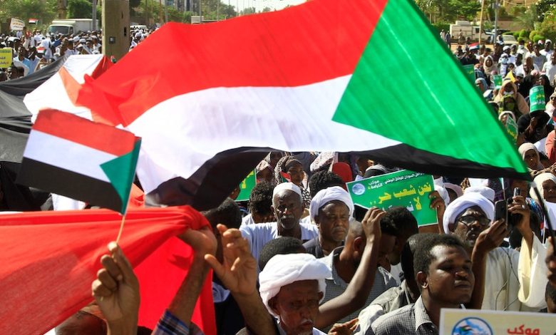 dirigeants militaires et civils soudanais accord
