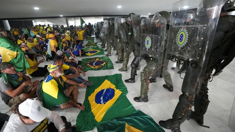 أنصار الرئيس البرازيلي السابق جايير بولسونارو
