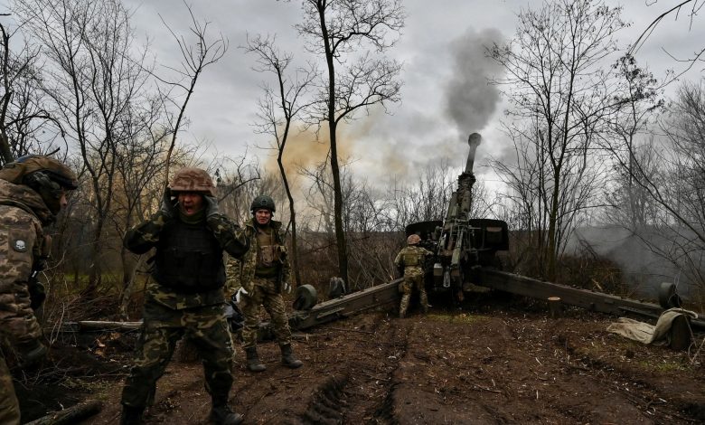 القوات الروسية تخوض معارك عنيفة للسيطرة على مدينة أوغليدار