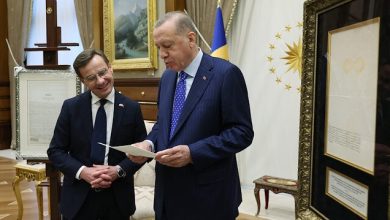 رئيس الوزراء السويدي أولف كريستيرسون والرئيس التركي رجب طيب أردوغان