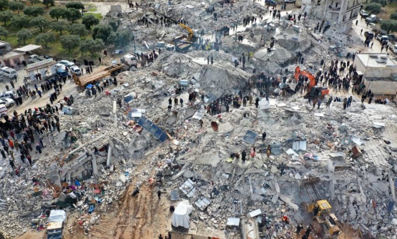 الزلازل المدمّرة تركيا
