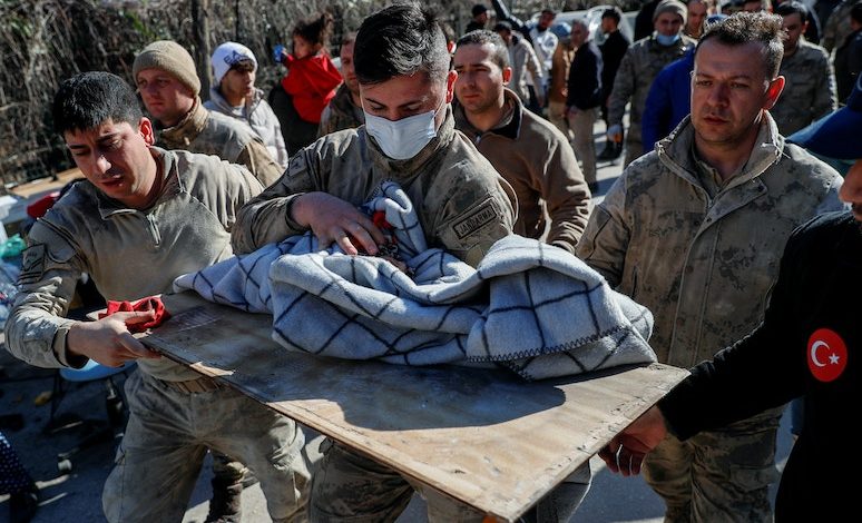 ضحايا الزلزال في تركيا وسوريا