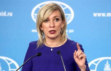 Zakharova Macron