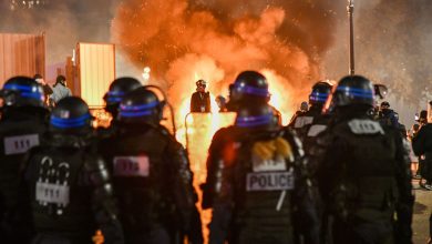 فرنسا: المظاهرات مستمرة واقتراحات بحجب الثقة عن الحكومة