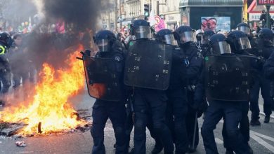 فرنسا: اعتقالات عشوائية في صفوف المحتجين على قانون إصلاح نظام التقاعد