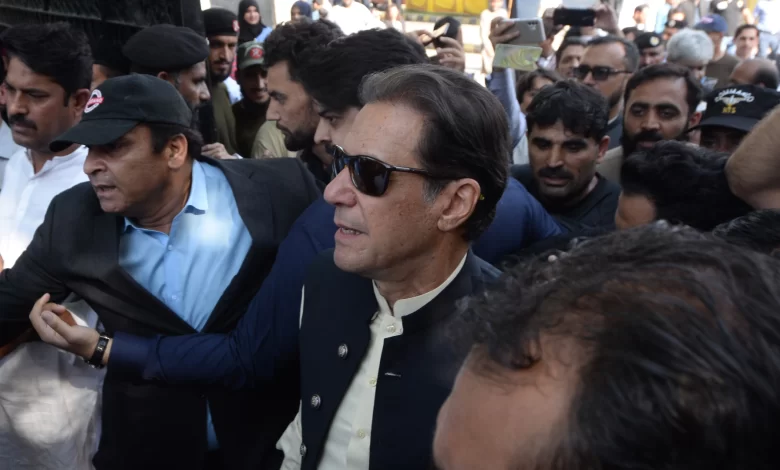 Les chaînes pakistanaises Imran Khan