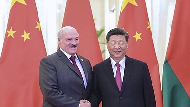 ألكسندر لوكاشينكو مع شي جين بينغ
