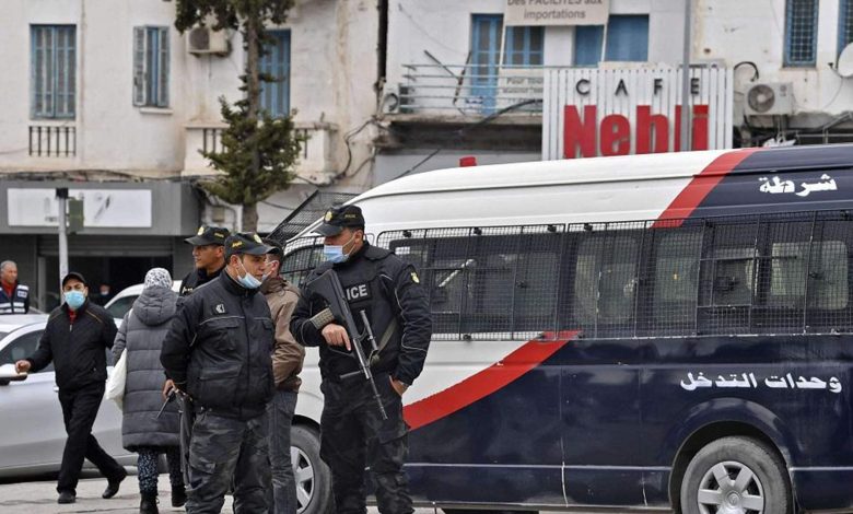Les autorités tunisiennes ferment les bureaux du mouvement Ennahdha