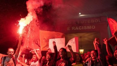 الإساءات العنصرية بحق فينيسيوس تحرّك احتجاجات أمام القنصلية الإسبانية في البرازيل