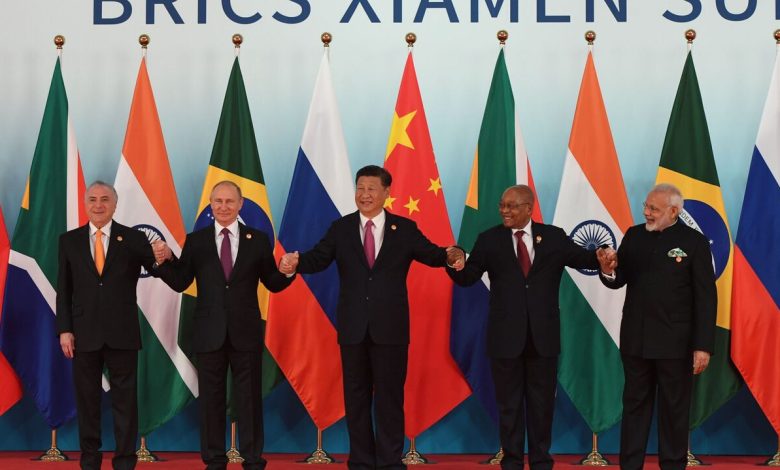 La présence au sommet des BRICS d'un dirigeant ayant adopté une politique hostile envers la Russie serait inappropriée