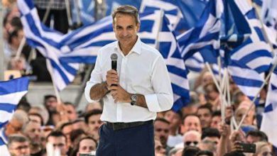 Kyriakos Mitsotakis remporte la majorité absolue aux élections législatives grecques