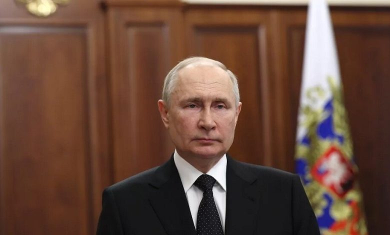 Vladimir Poutine accuse l'Ukraine et l'Occident après la rébellion wagner