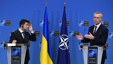 أمين عام الناتو والرئيس الأوكراني
