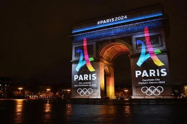 Macron: No Russian flags at Paris 2024 Olympics – POLITICO