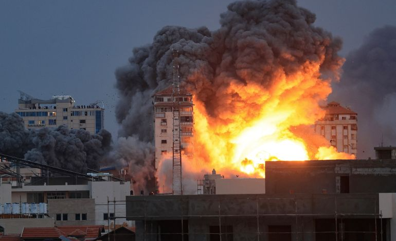 استهداف مباني سكنية في غزة