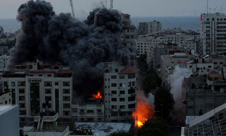 IOF Bomb Gaza Residential Areas